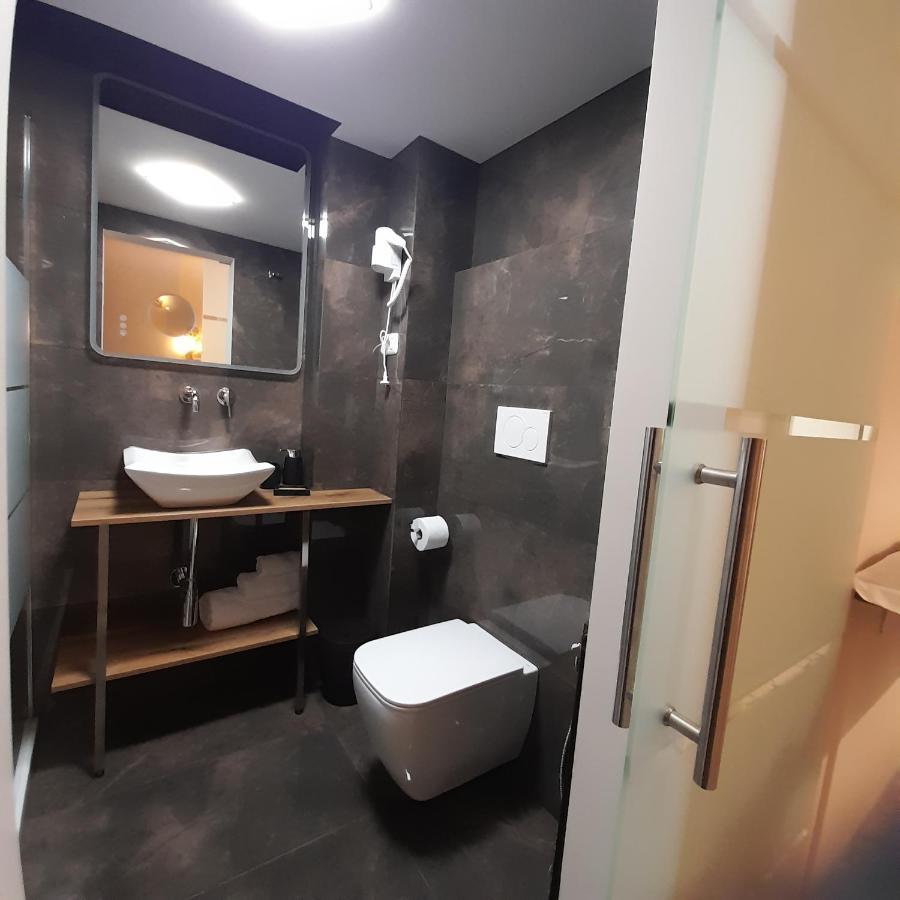 Residenza N&D Luxury Apartment บารี ภายนอก รูปภาพ